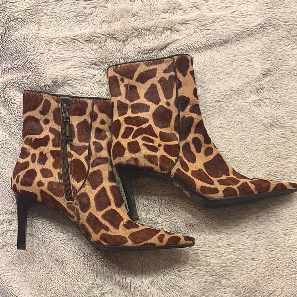 Lauren Ralph Lauren Brown Tan Heeled Boots